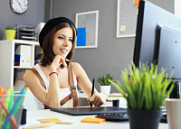 Девушка освоила дизайн с нуля